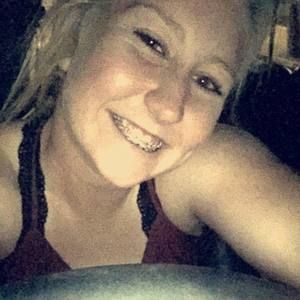 Meet your Posher, Mackenzie